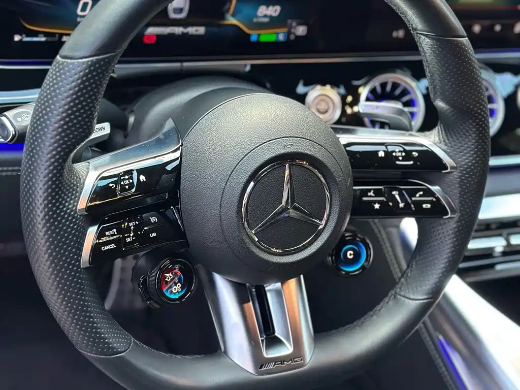 Mercedes-Benz AMG GT — миниатюра 11