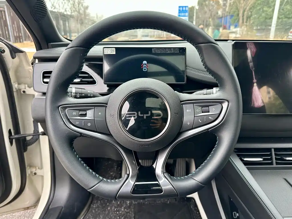 BYD SEAL 06 NEW ENERGY