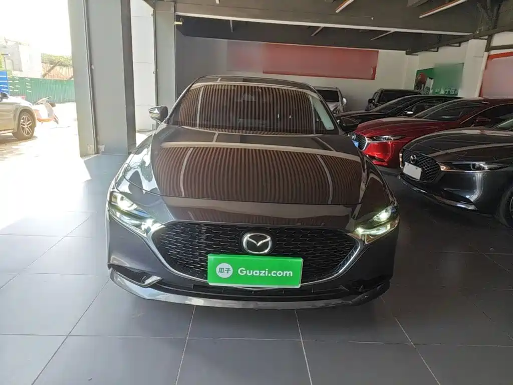 Mazda 3 Axela — миниатюра 3
