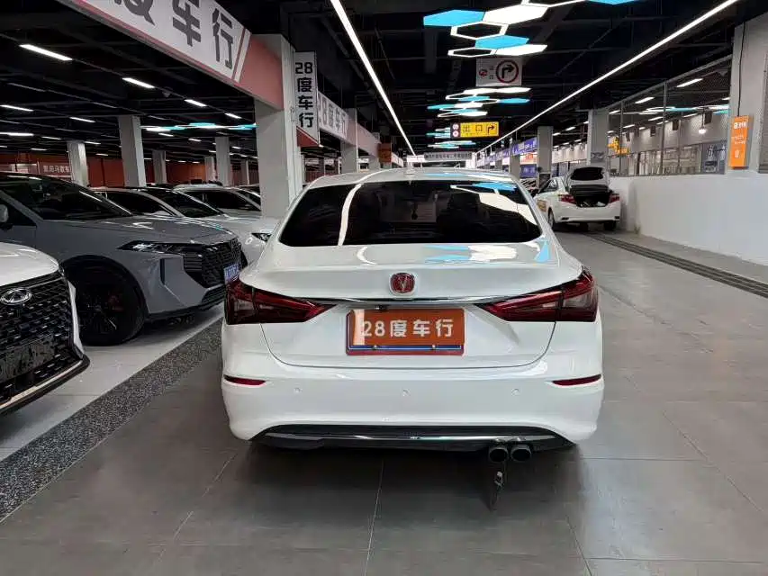 Changan Eado — миниатюра 8