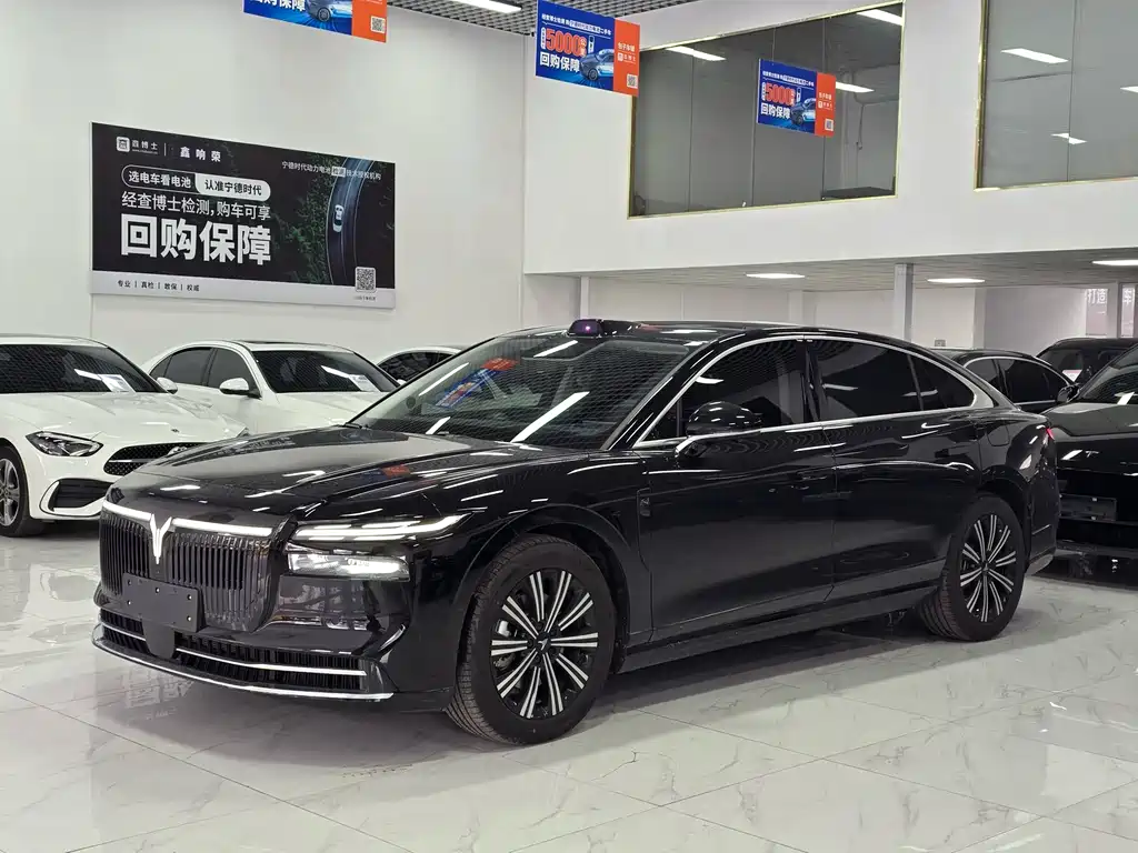 Voyah 岚图追光 L 2025