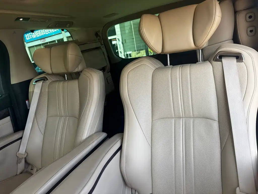 Toyota Vellfire — миниатюра 18