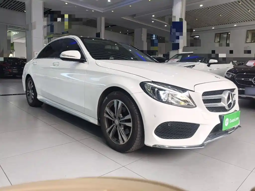 Mercedes-Benz C-Class — миниатюра 4