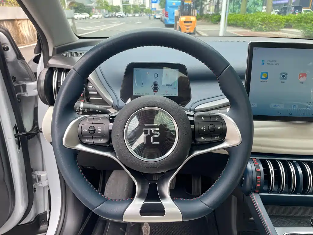 BYD Yuan Plus — миниатюра 13