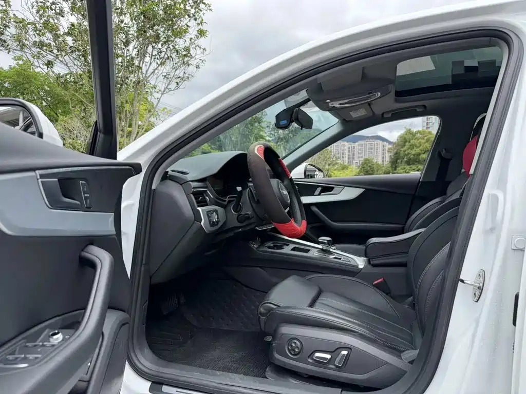 Audi A4L — миниатюра 8