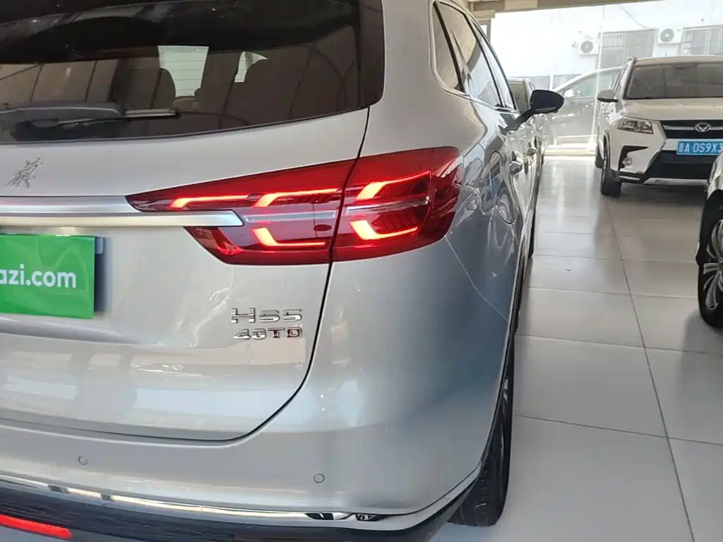 Hongqi Hongqi HS5 — миниатюра 8