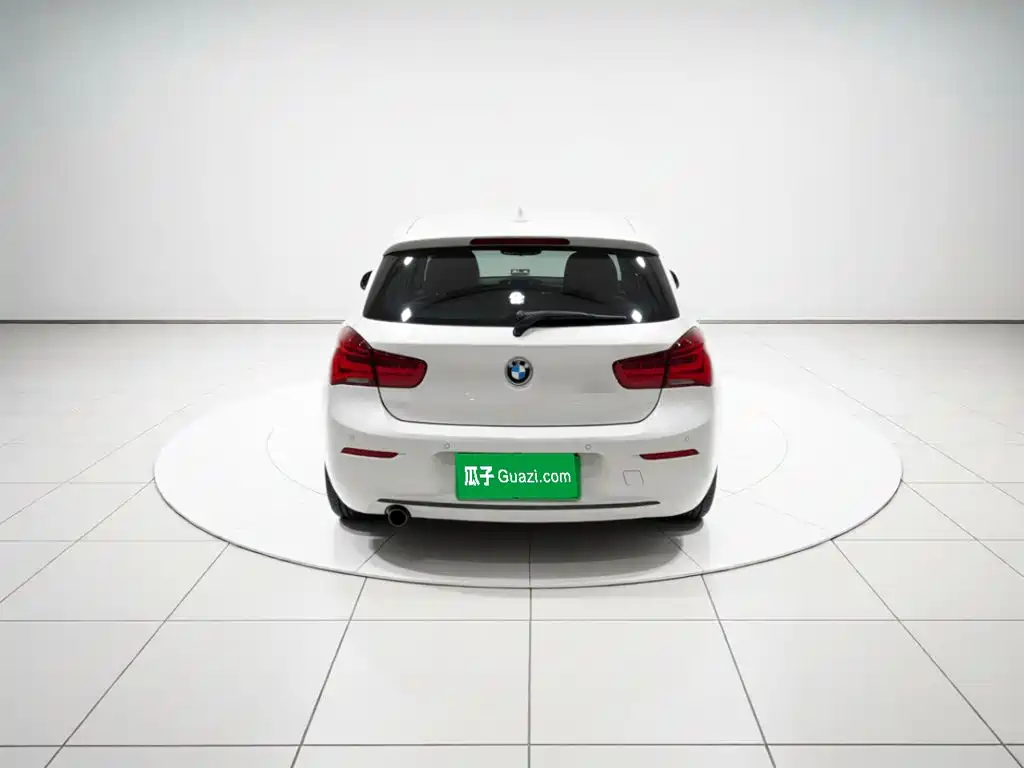 BMW 1 Series (Import) — миниатюра 5