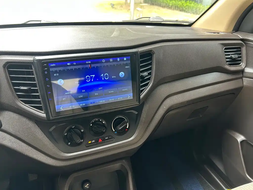 Wuling Hongguang V — миниатюра 14