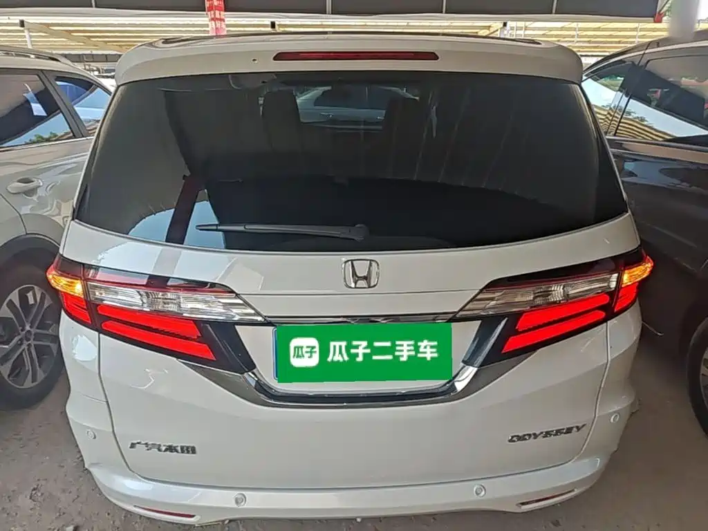 Honda Odyssey — миниатюра 6
