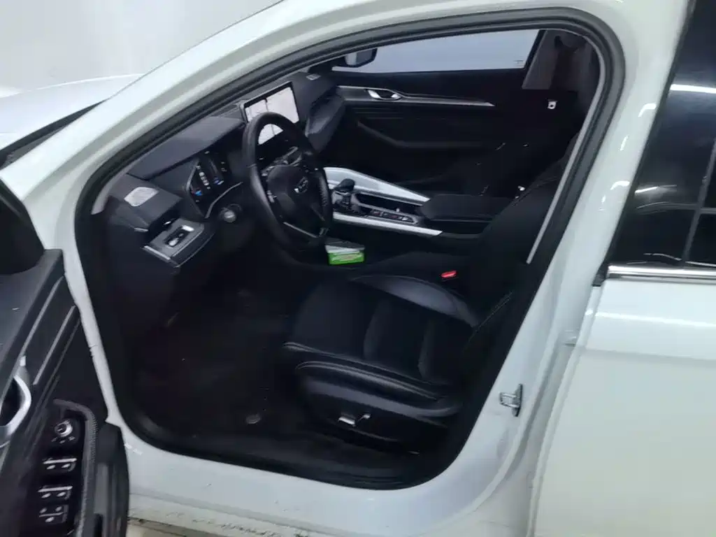 Geely Xingrui — миниатюра 15