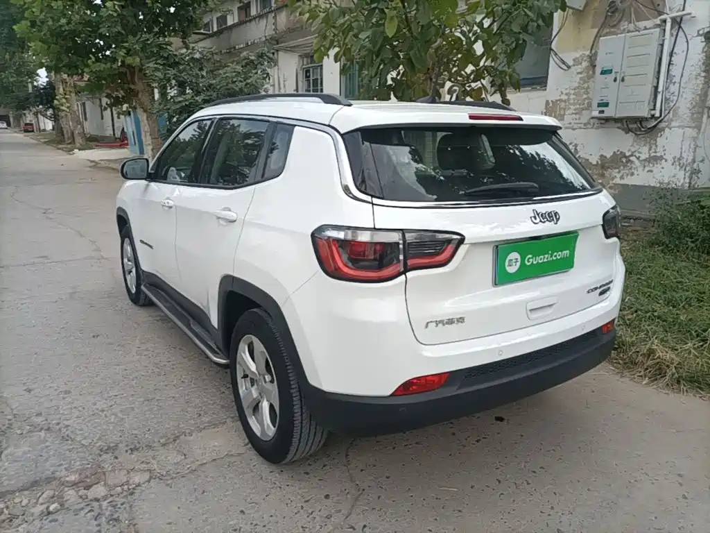 Jeep Compass — миниатюра 5
