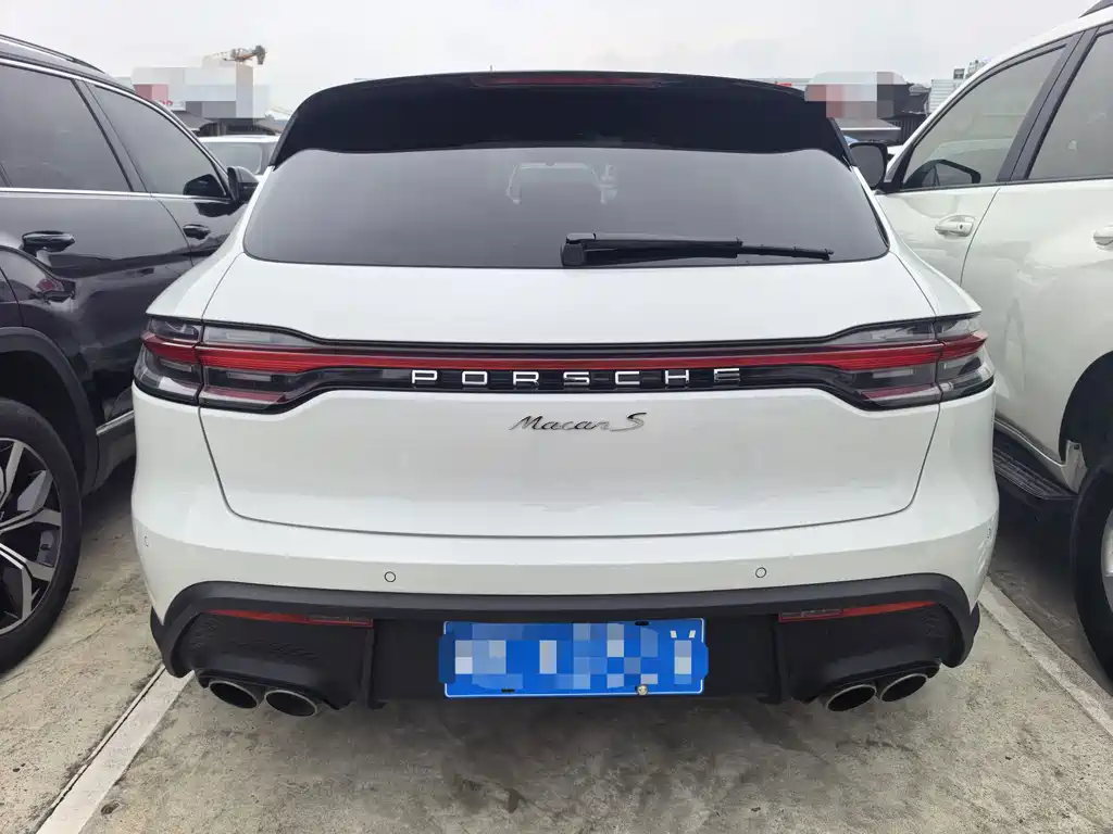 Porsche Macan — миниатюра 13