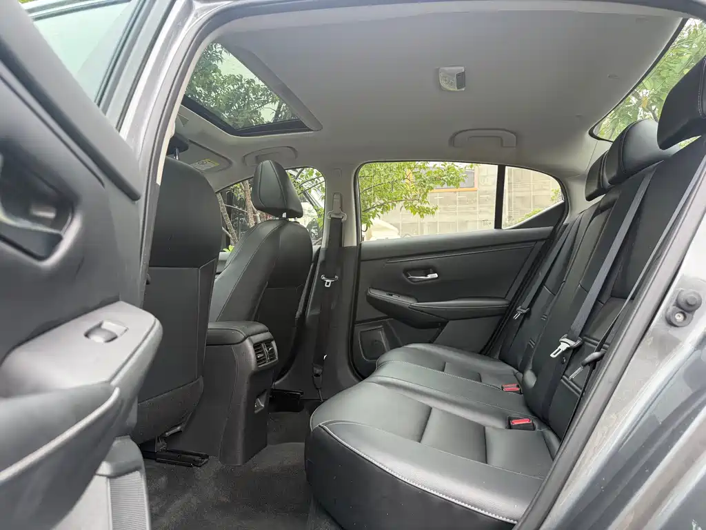 Nissan Sylphy — миниатюра 16