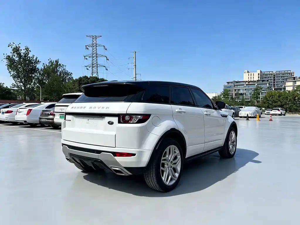 Land Rover Range Rover Evoque 2014 2.0T 5