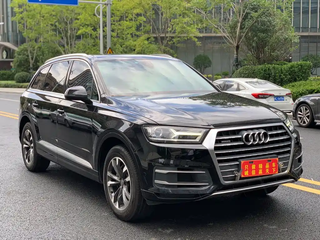 Audi Q7 40 TFSI Comfort Type, фото 3