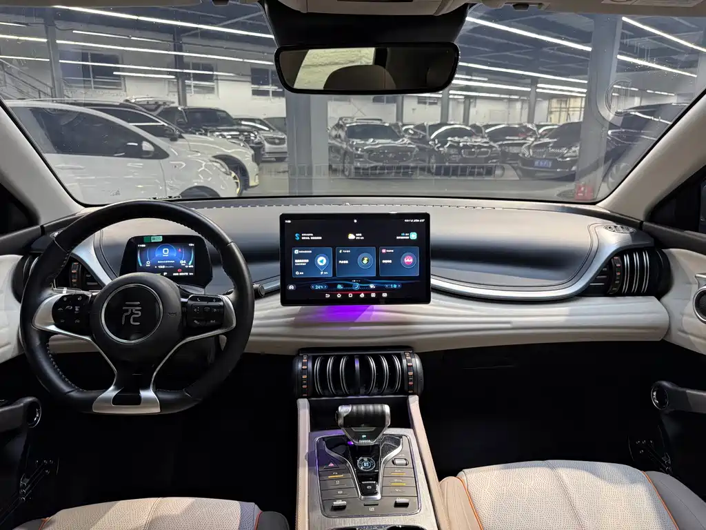 BYD Yuan Plus — миниатюра 5