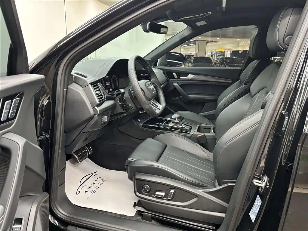 Audi Q5L — миниатюра 18