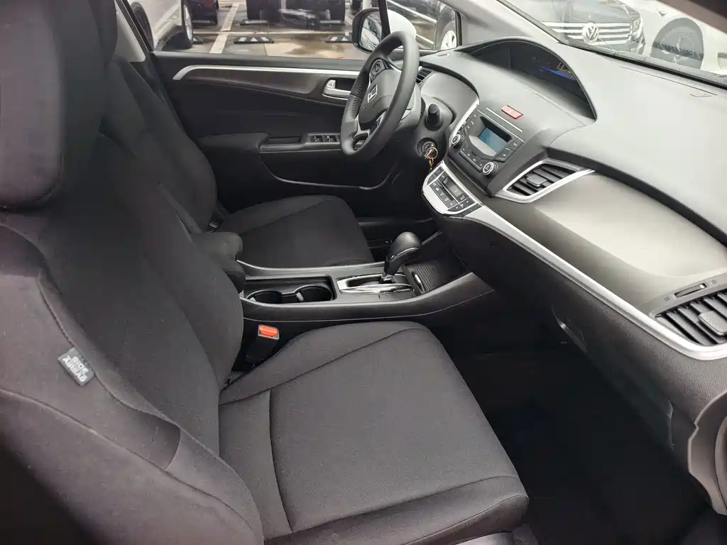 Honda Jade — миниатюра 8