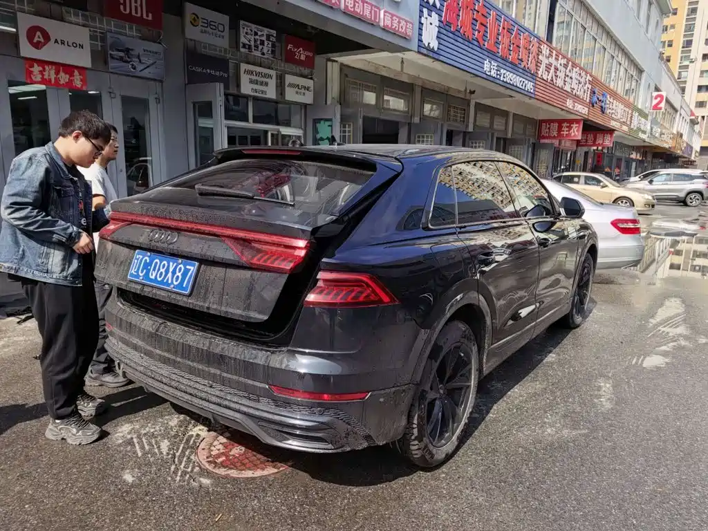 Audi Q8 — миниатюра 7