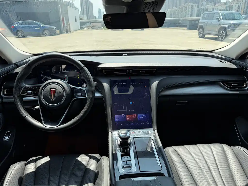 Hongqi Hongqi H5 — миниатюра 8
