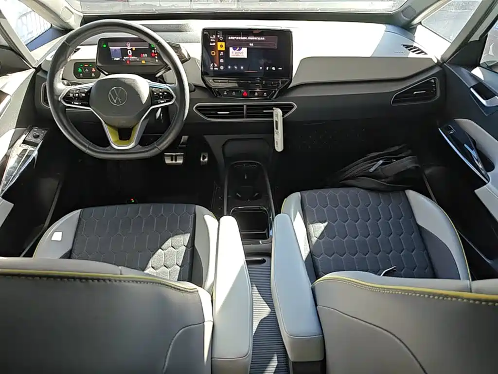 Volkswagen ID.3 — миниатюра 10