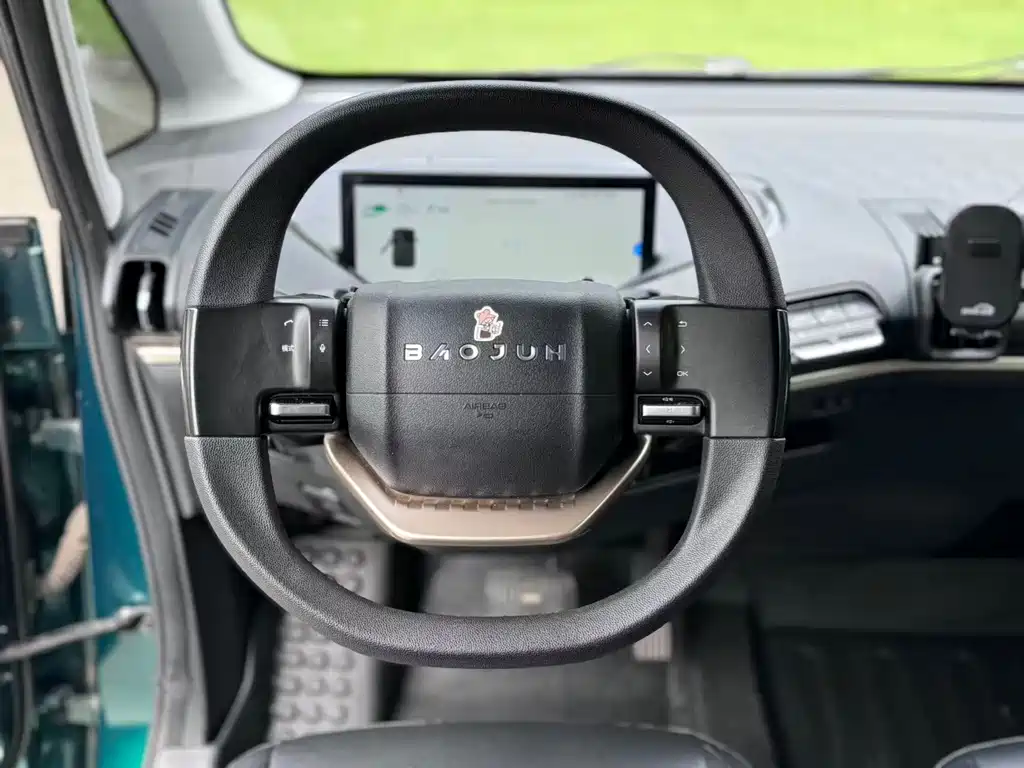 Baojun KiWi EV — миниатюра 8