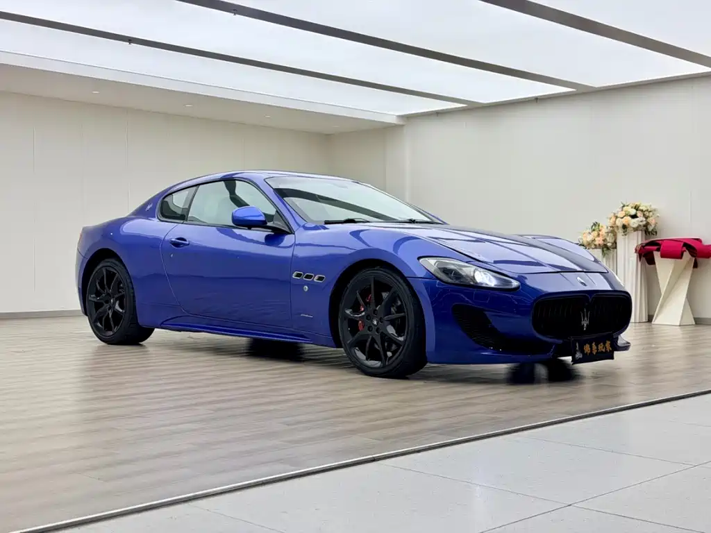 Maserati GranTurismo 2013 4.7L Sport Automatic