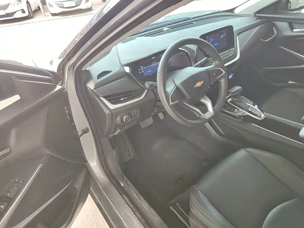 Chevrolet Menlo — миниатюра 16