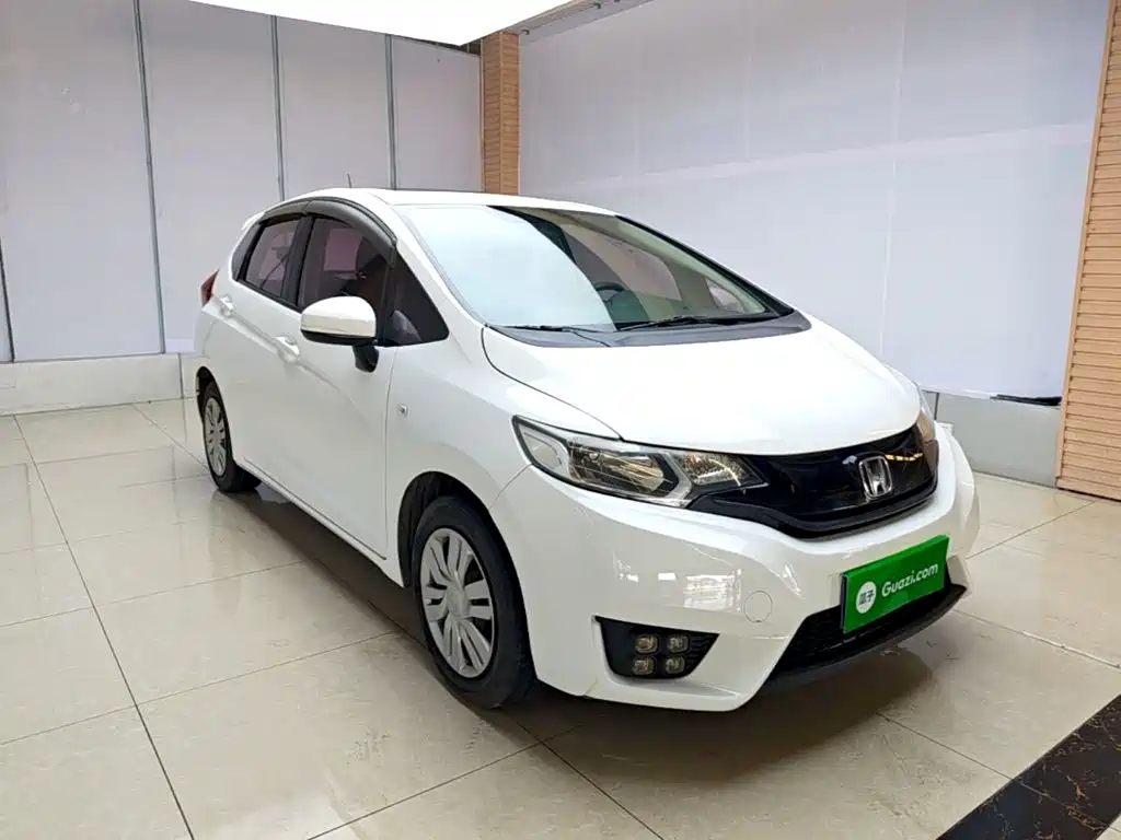 Honda Fit — миниатюра 4