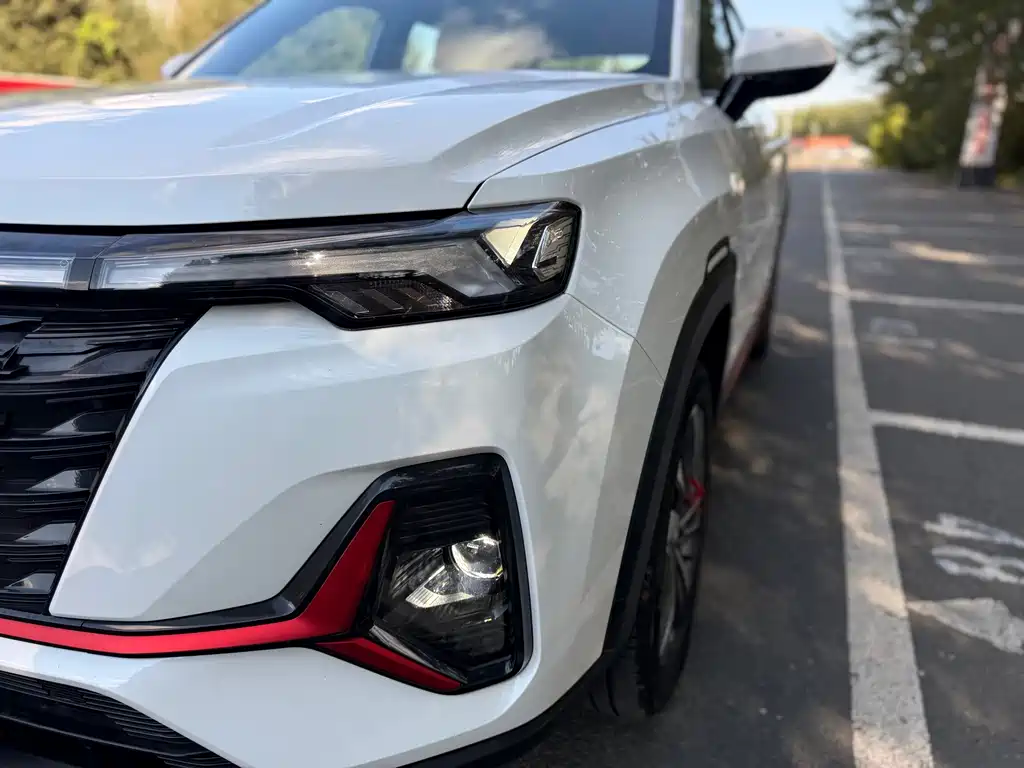 Changan CS35PLUS — миниатюра 10