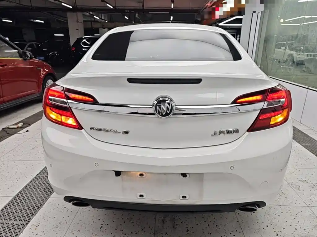 Buick Regal — миниатюра 6