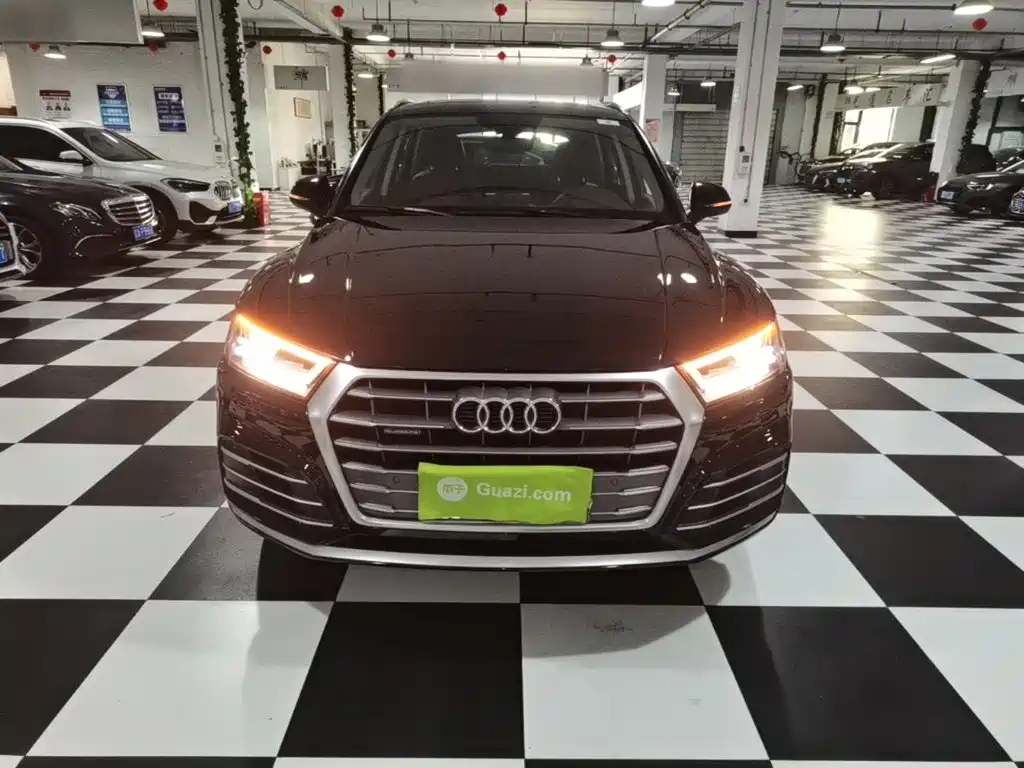 Audi Q5L — миниатюра 3