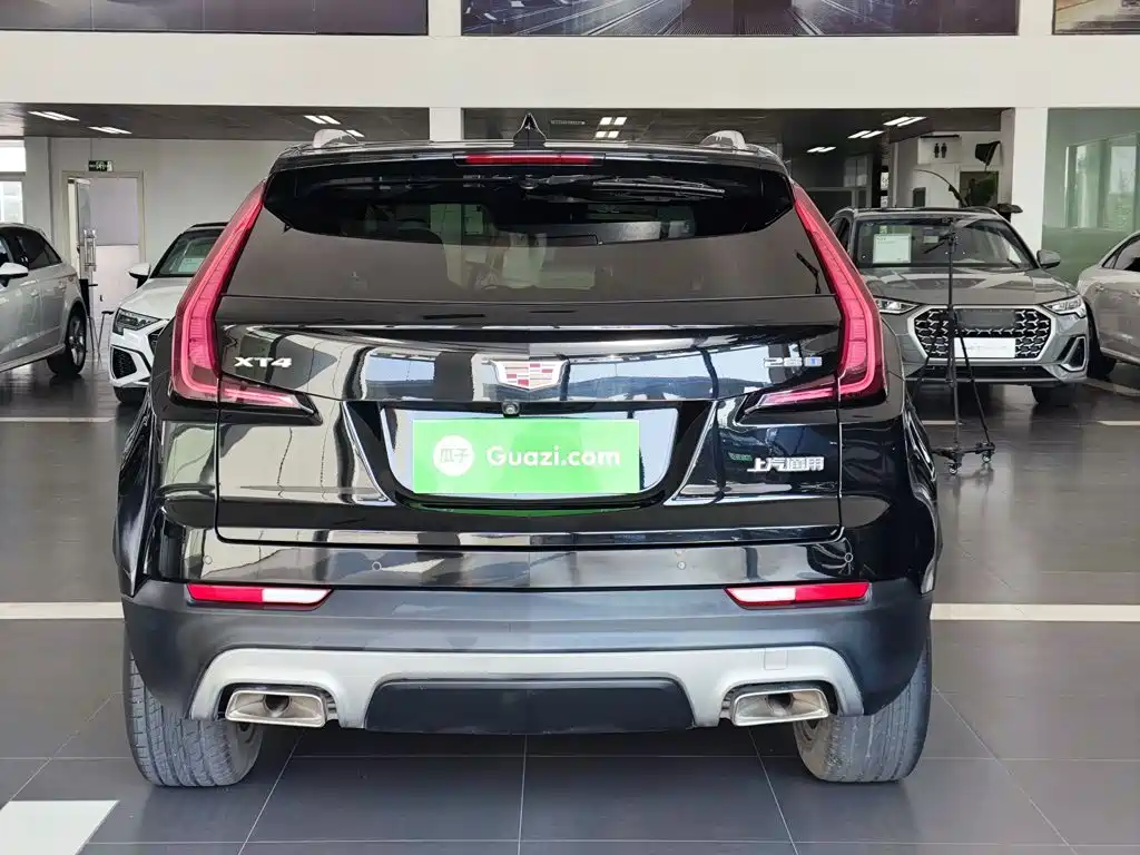 Cadillac XT4 — миниатюра 6