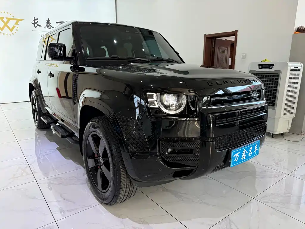 Land Rover Defender — миниатюра 2