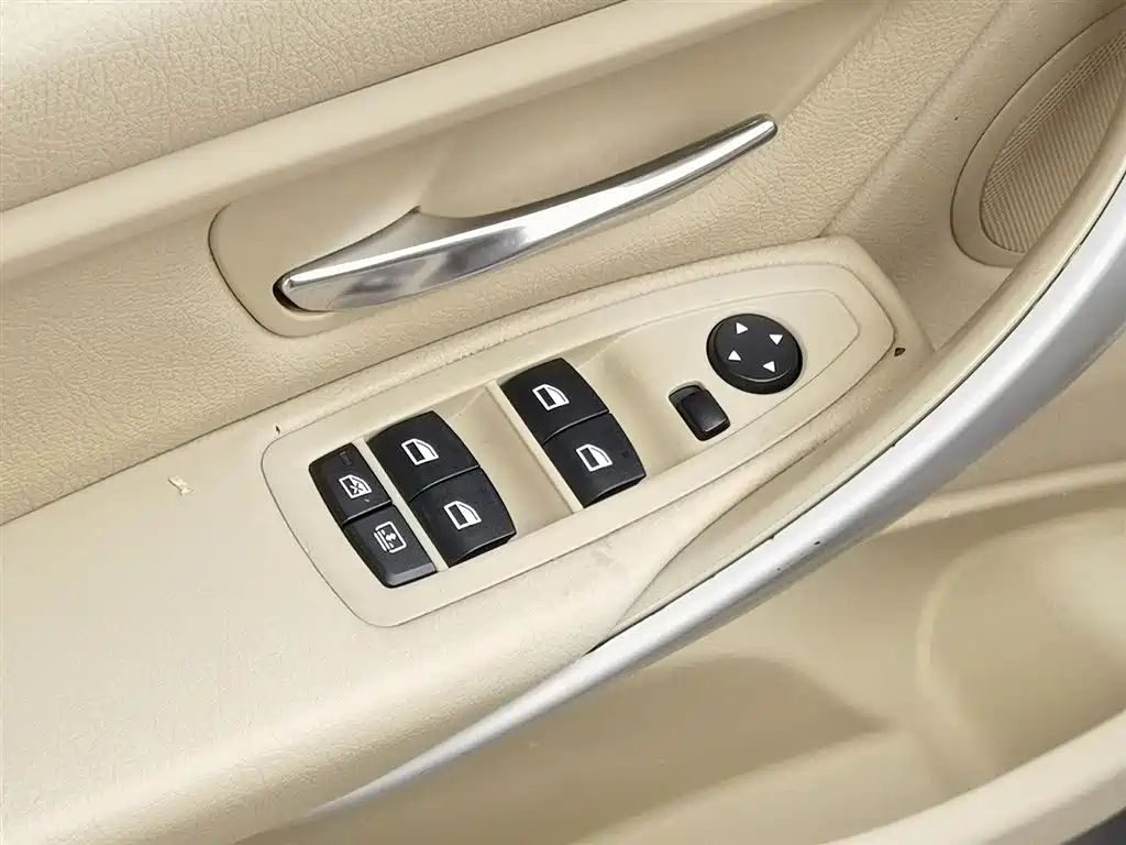 BMW 3 Series 3 2014 320Li Fashion