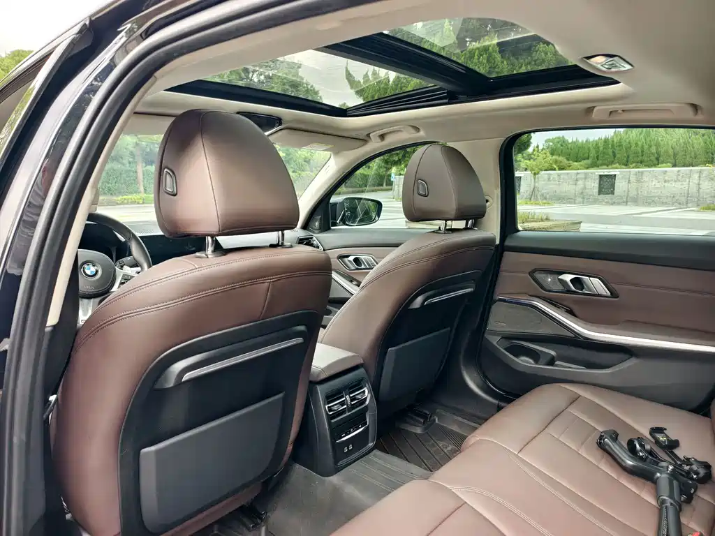 BMW 3 Series — миниатюра 6