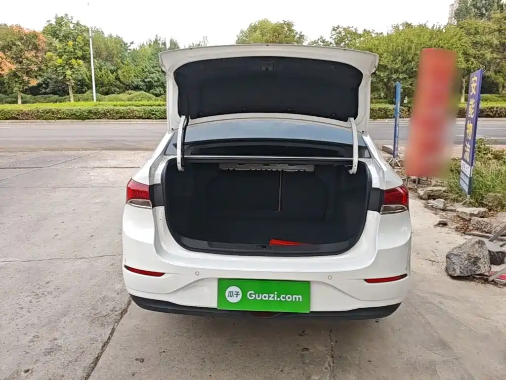 Buick Excelle — миниатюра 19