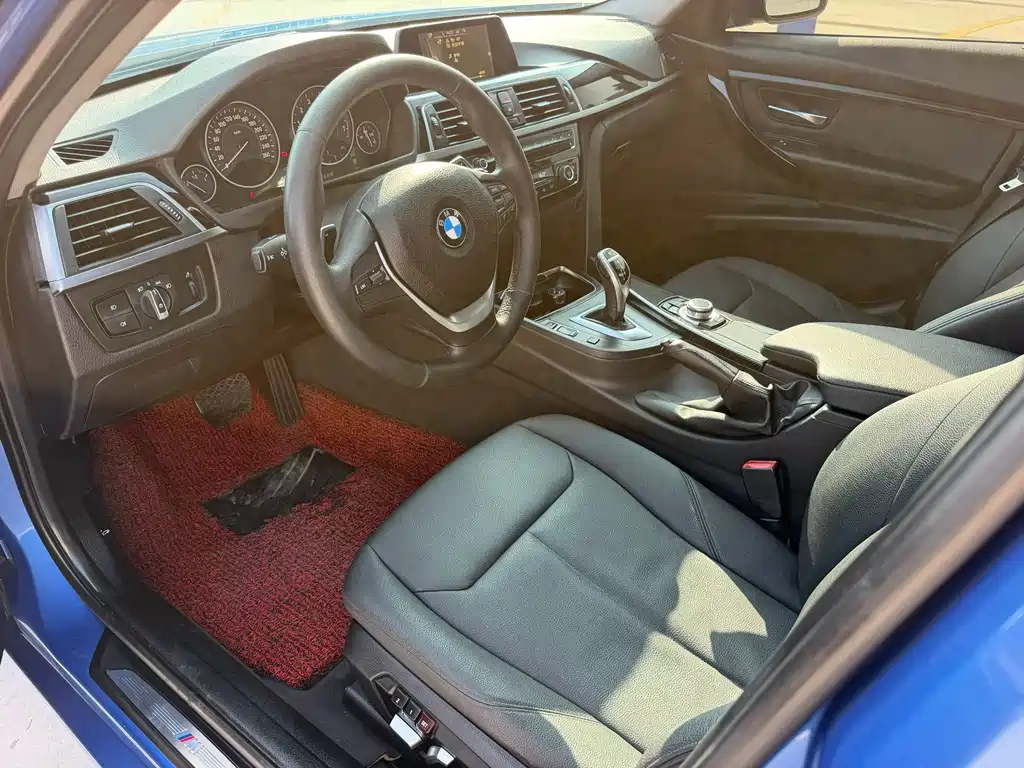 BMW 3 Series — миниатюра 7