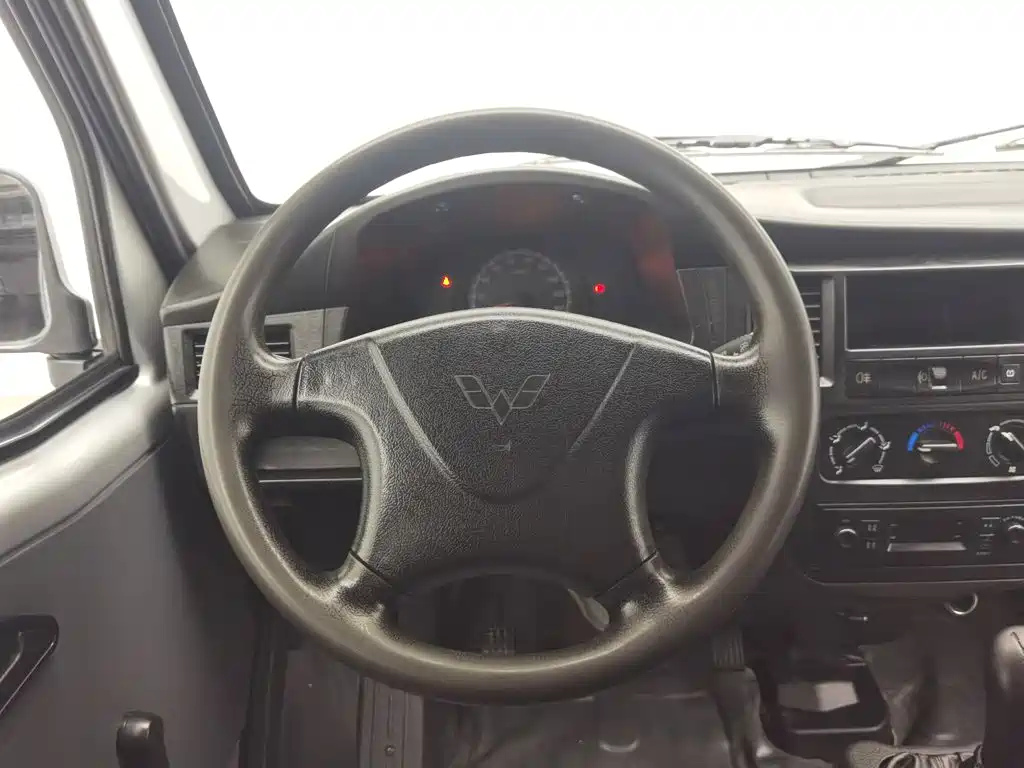 Wuling Zhiguang — миниатюра 11