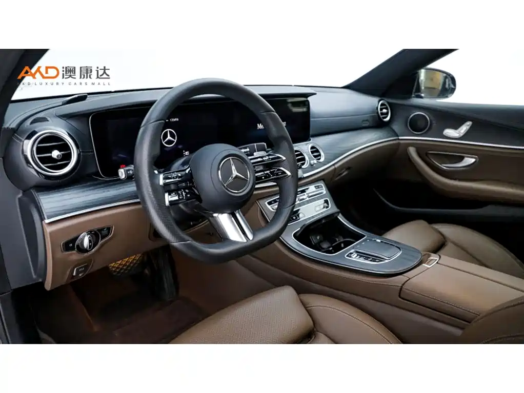 Mercedes-Benz E-Class — миниатюра 6