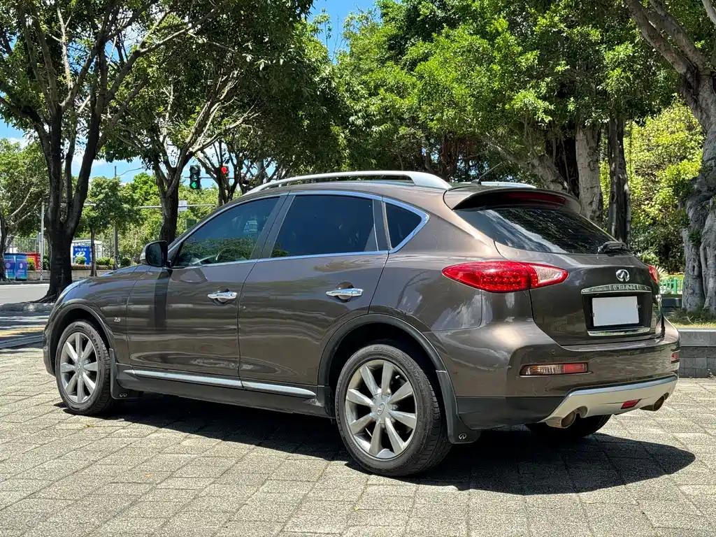 Infiniti QX50 — миниатюра 6