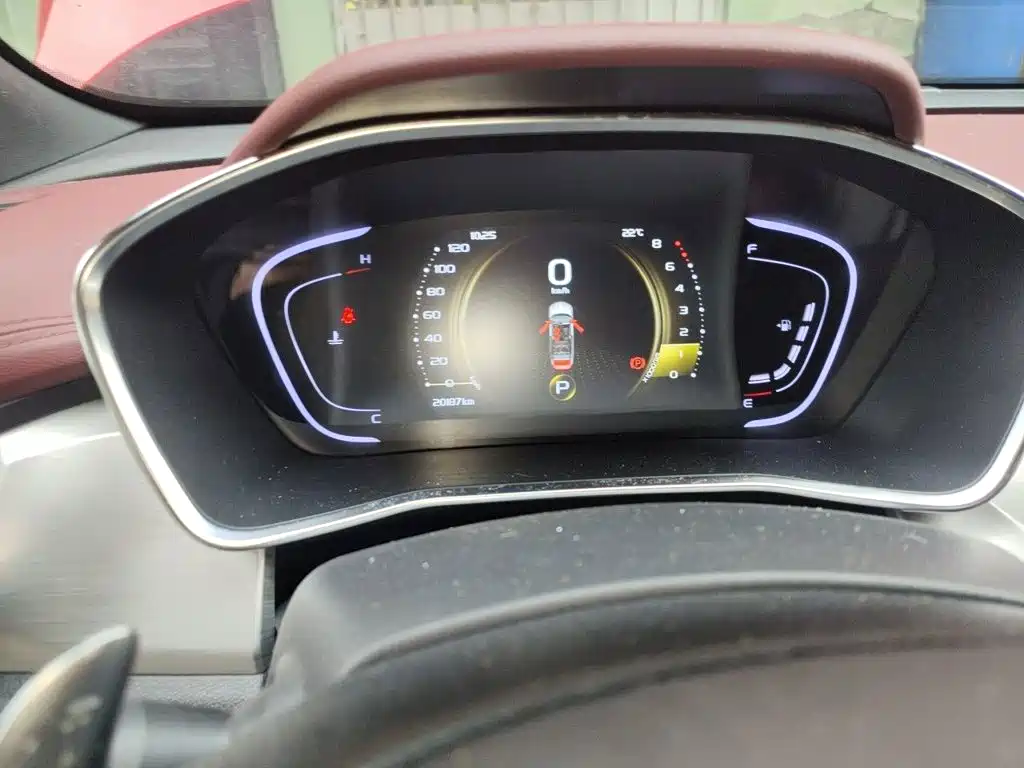 Geely Binyue — миниатюра 7