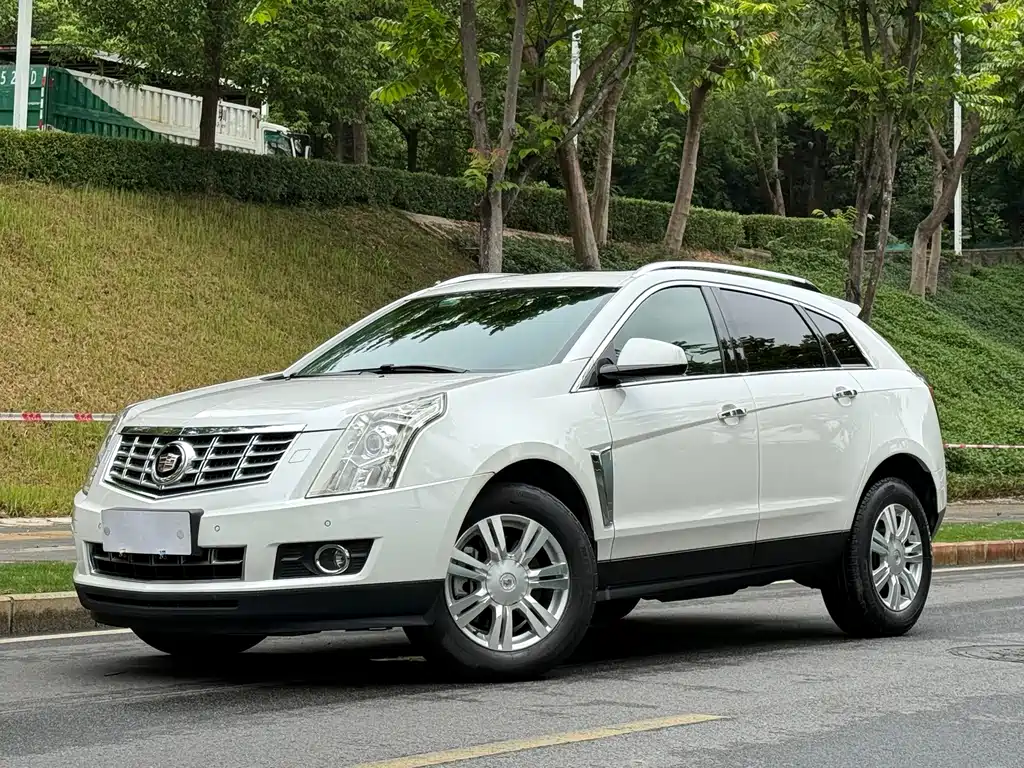 Cadillac SRX — фотографии объявления, Фото 2