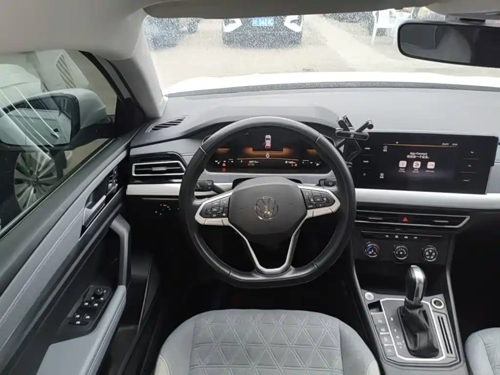 Volkswagen Lavida — миниатюра 11