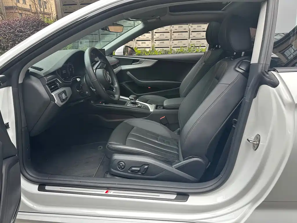 Audi A5 2020 Coupe 40 TFSI Fashion VI
