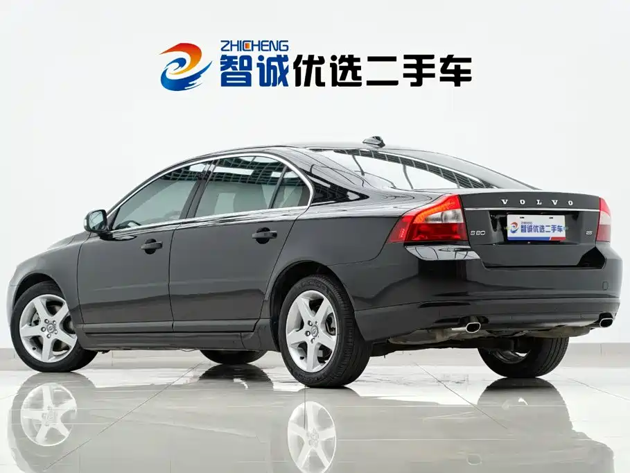Volvo S80L — миниатюра 35