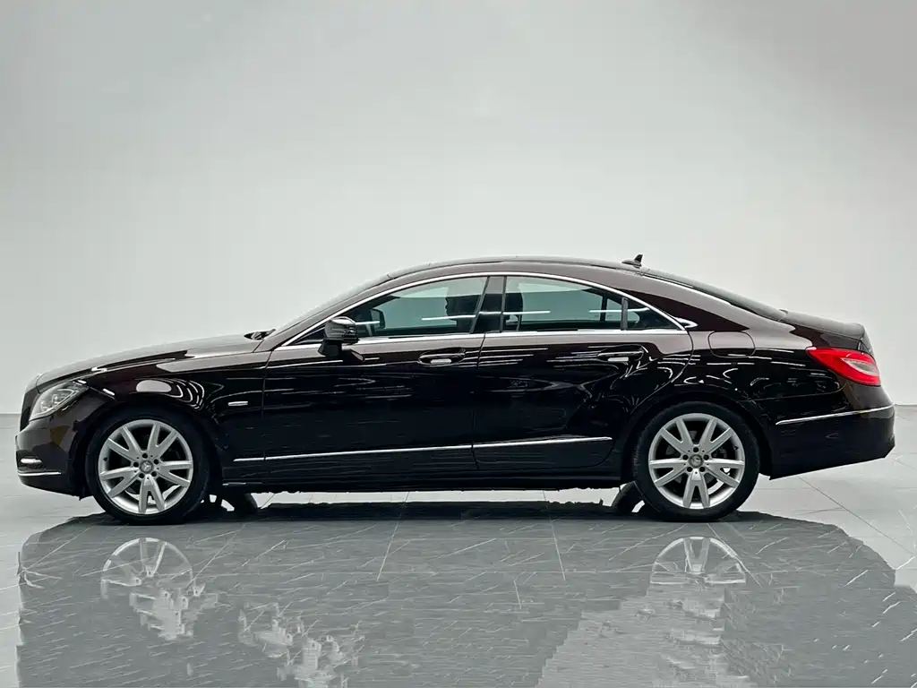 Mercedes-Benz CLS — миниатюра 4