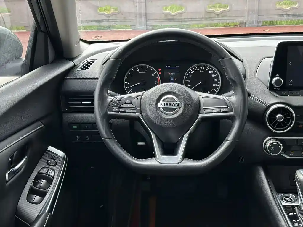 Nissan Sylphy — миниатюра 10