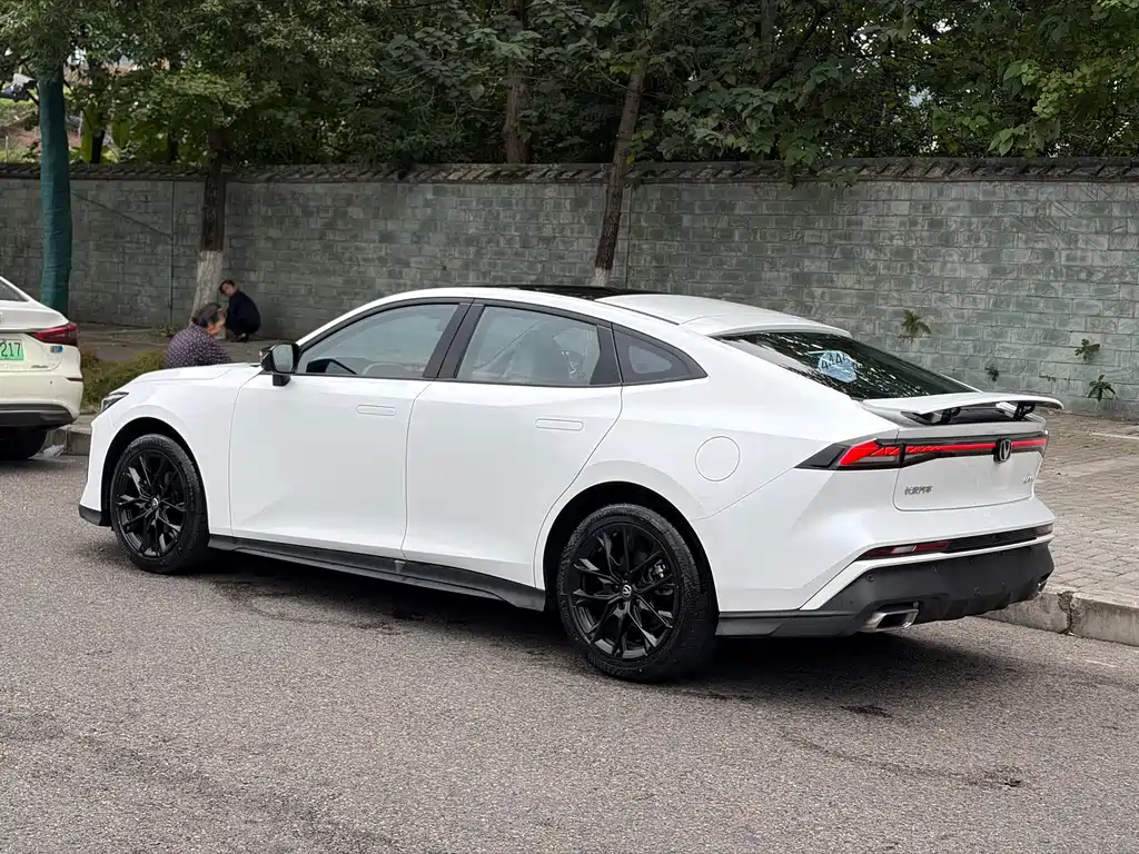 Changan UNI-V — миниатюра 2