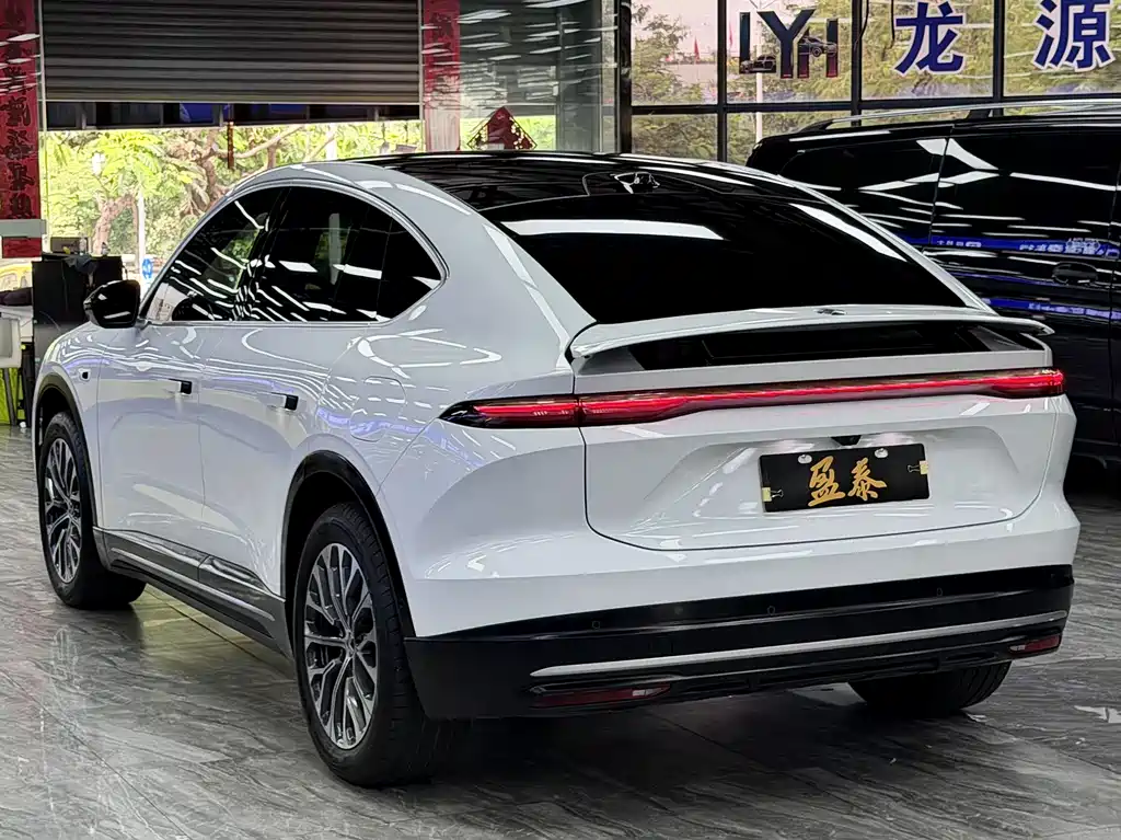 NIO EC6 — миниатюра 7